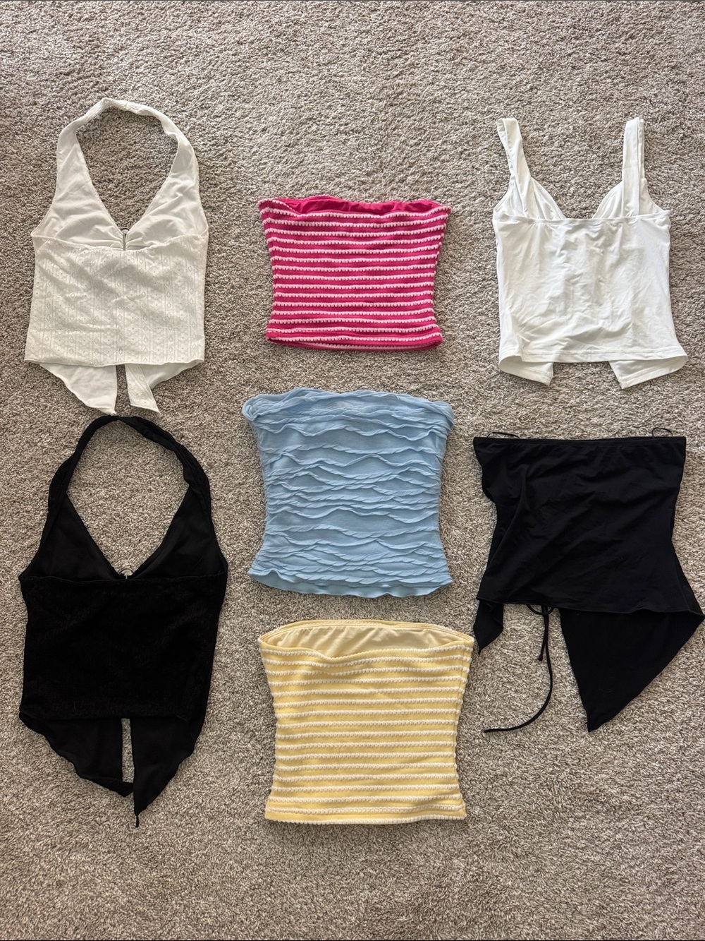 Set of 7 tube tops crop tops for going out, mix of strapless and halter tops - Picture 16 of 16